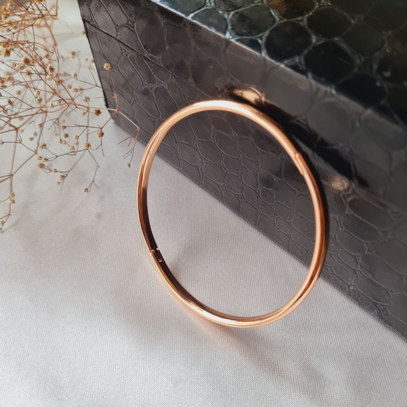 دستبند زنانه ژوپینگ کد 790 دستبند زنانه ژوپینگ کد 790