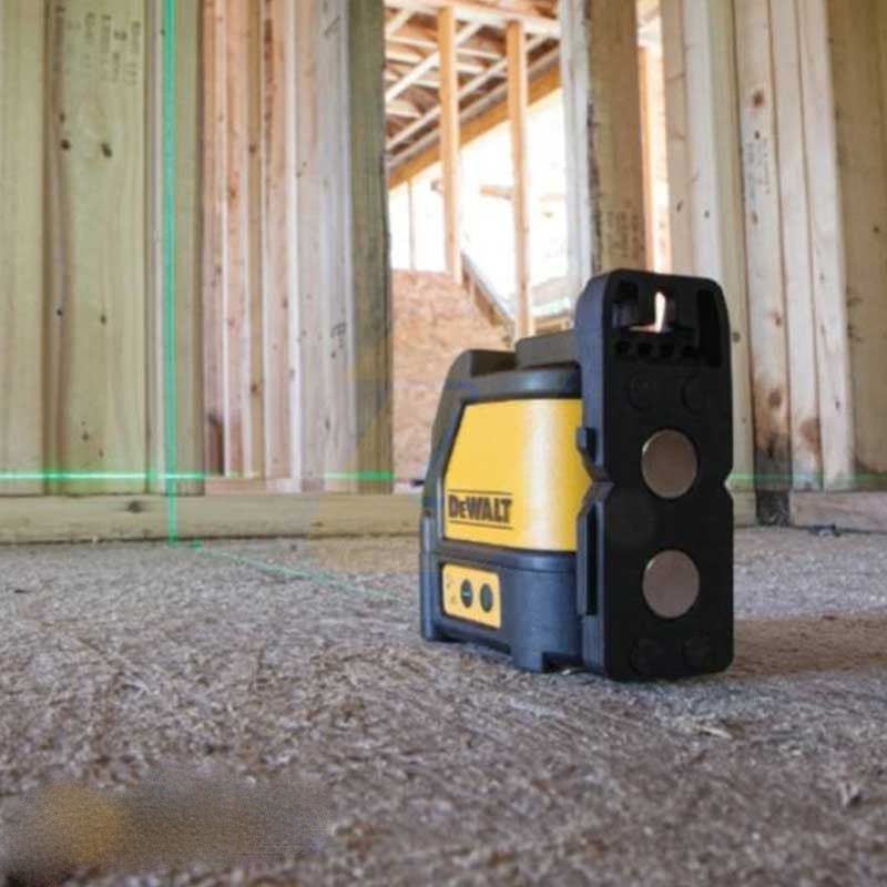 تراز لیزری  مدل DW088CG