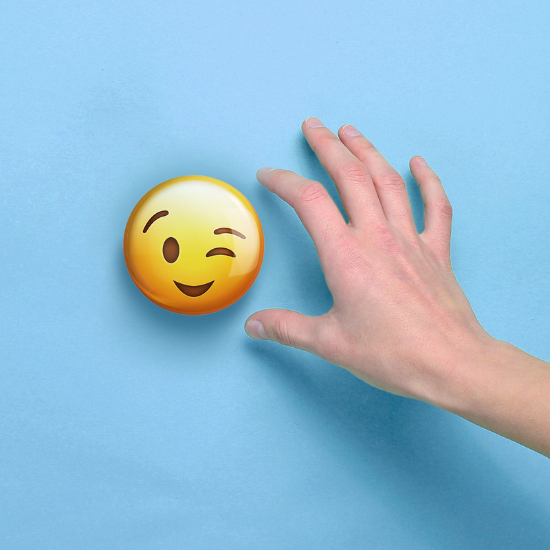 آینه جیبی خندالو مدل ایموجی Emoji کد 1304 آینه جیبی خندالو مدل ایموجی Emoji کد 1304