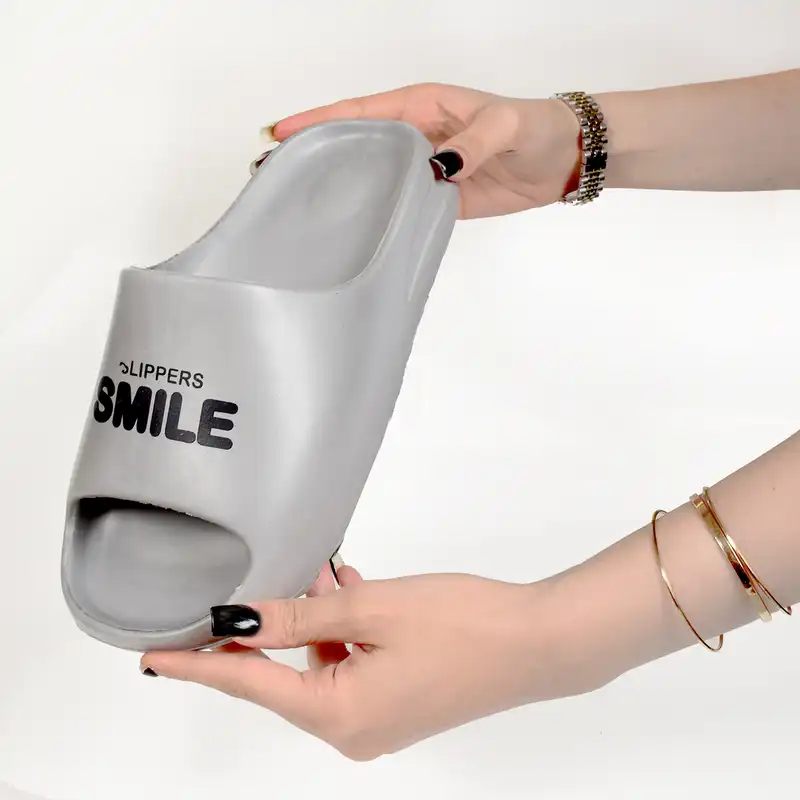 دمپایی مردانه پاپا مدل Smile کد GRY.ELF.1663