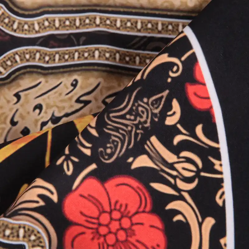 پرچم خدمتگزاران مدل کتیبه محرم طرح گلستان لبیک یا حسین کد 40002440