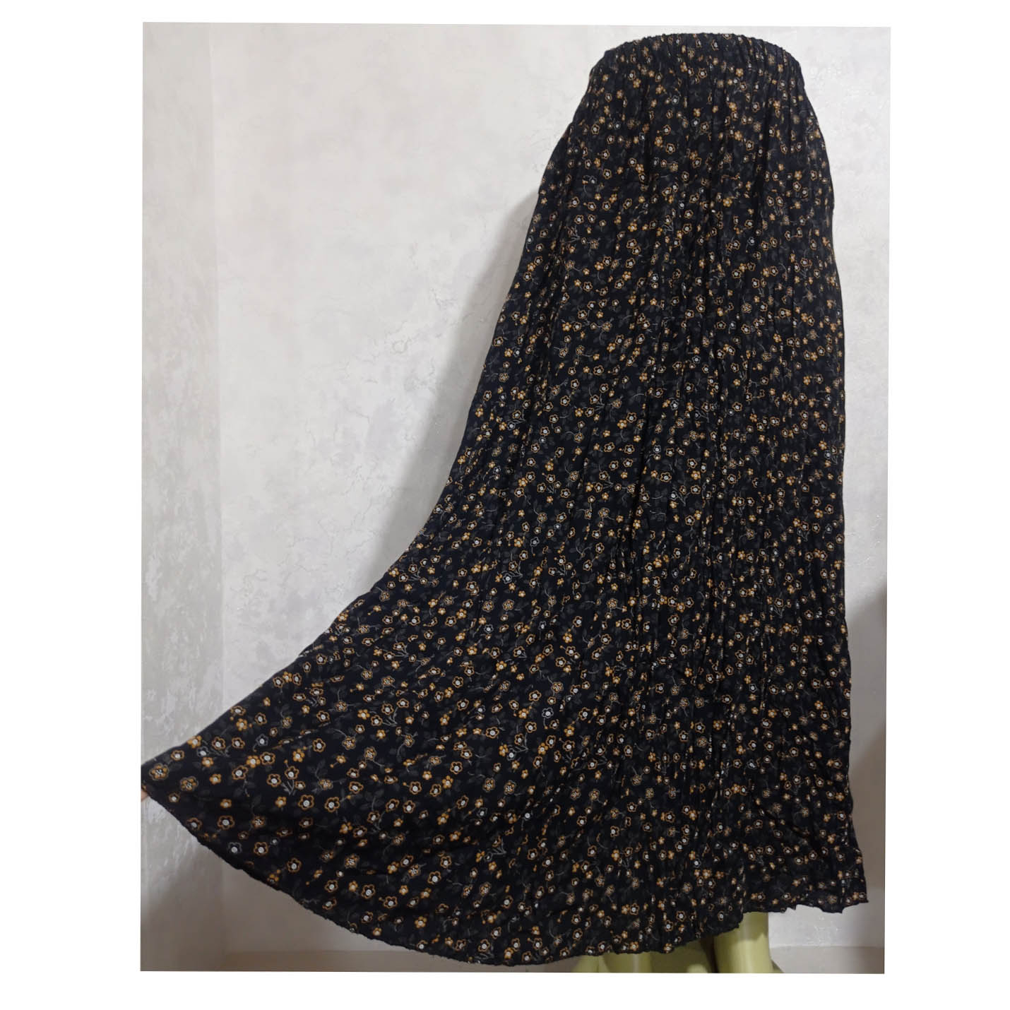 دامن زنانه مدل تمام کلوش کد cv87