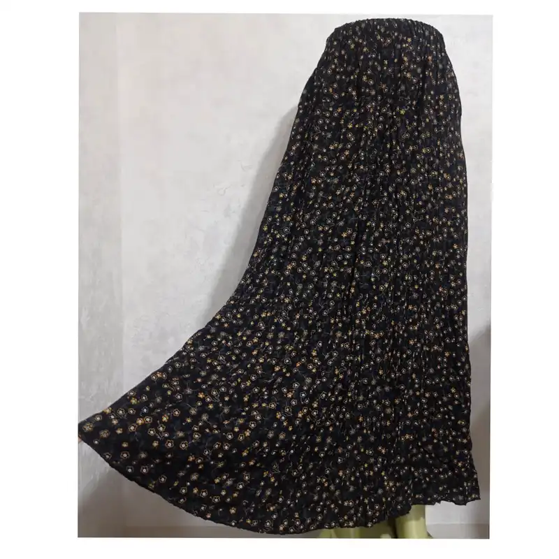 دامن زنانه مدل تمام کلوش کد cv87