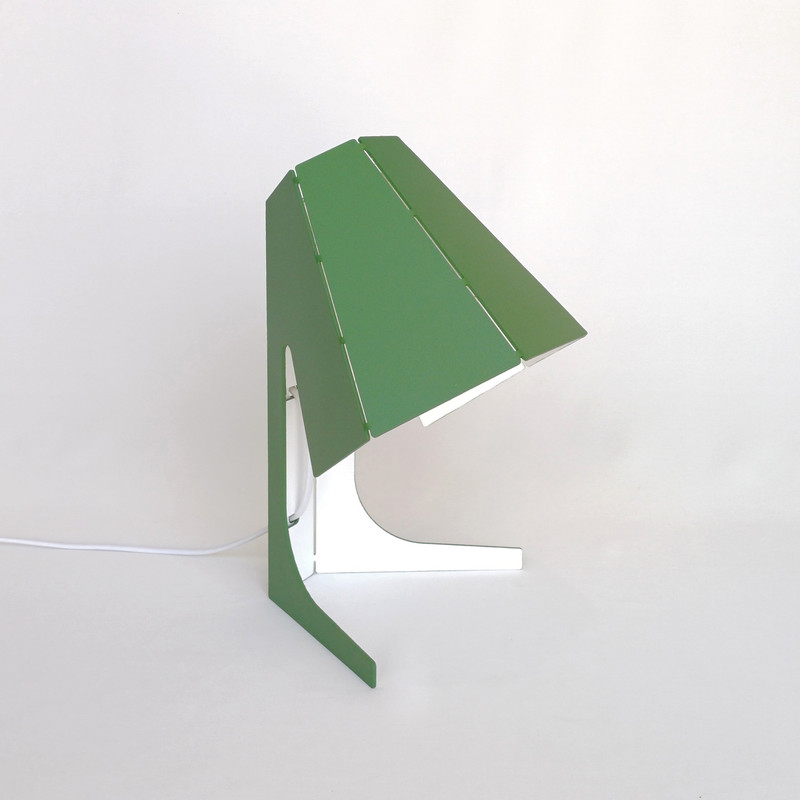 چراغ مطالعه مدل فرکتا