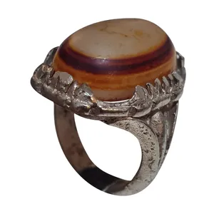 انگشتر نقره مردانه مدل عقیق سه پوست یمنی A3P211195