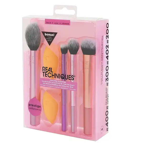 ست برس آرایشی ریل تکنیکس مدل Everyday Essentials به همراه پد آرایشی مجموعه 6 عددی