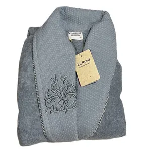 حوله پالتویی لاروسا مدل تنسی یقه گلدوزی سایز 135