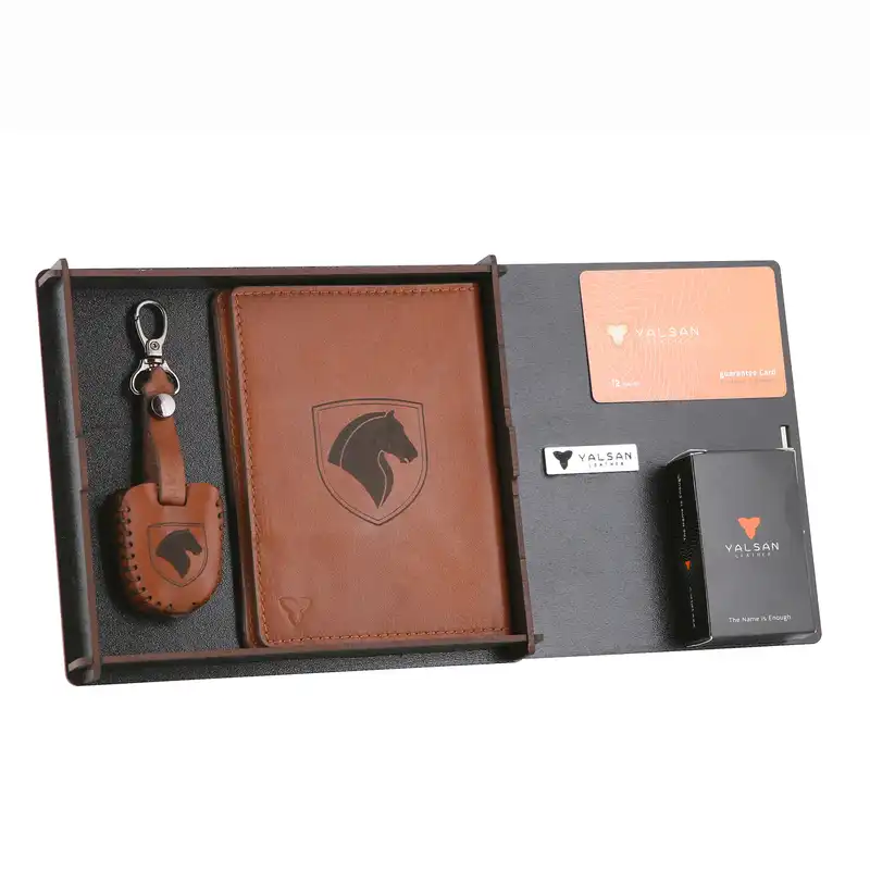 ست هدیه چرم یلسان مدل SAMAND کد SET-300-04-GS