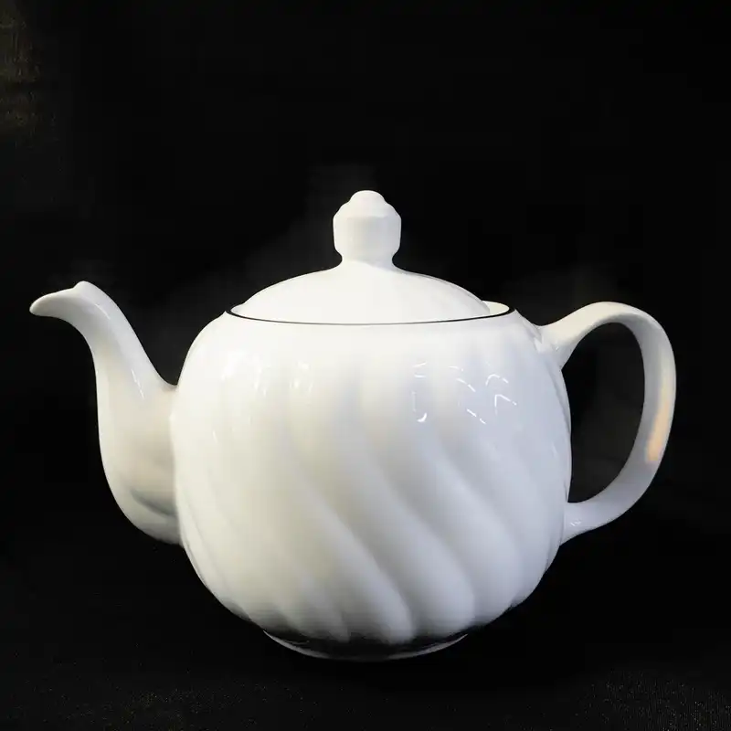 قوری چینی زرین ایران مدل سمن درجه عالي