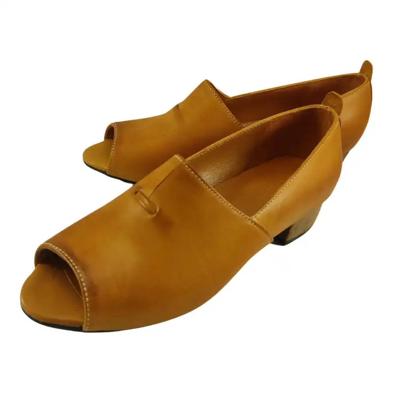 صندل زنانه مدل چرم طبیعی کد 682