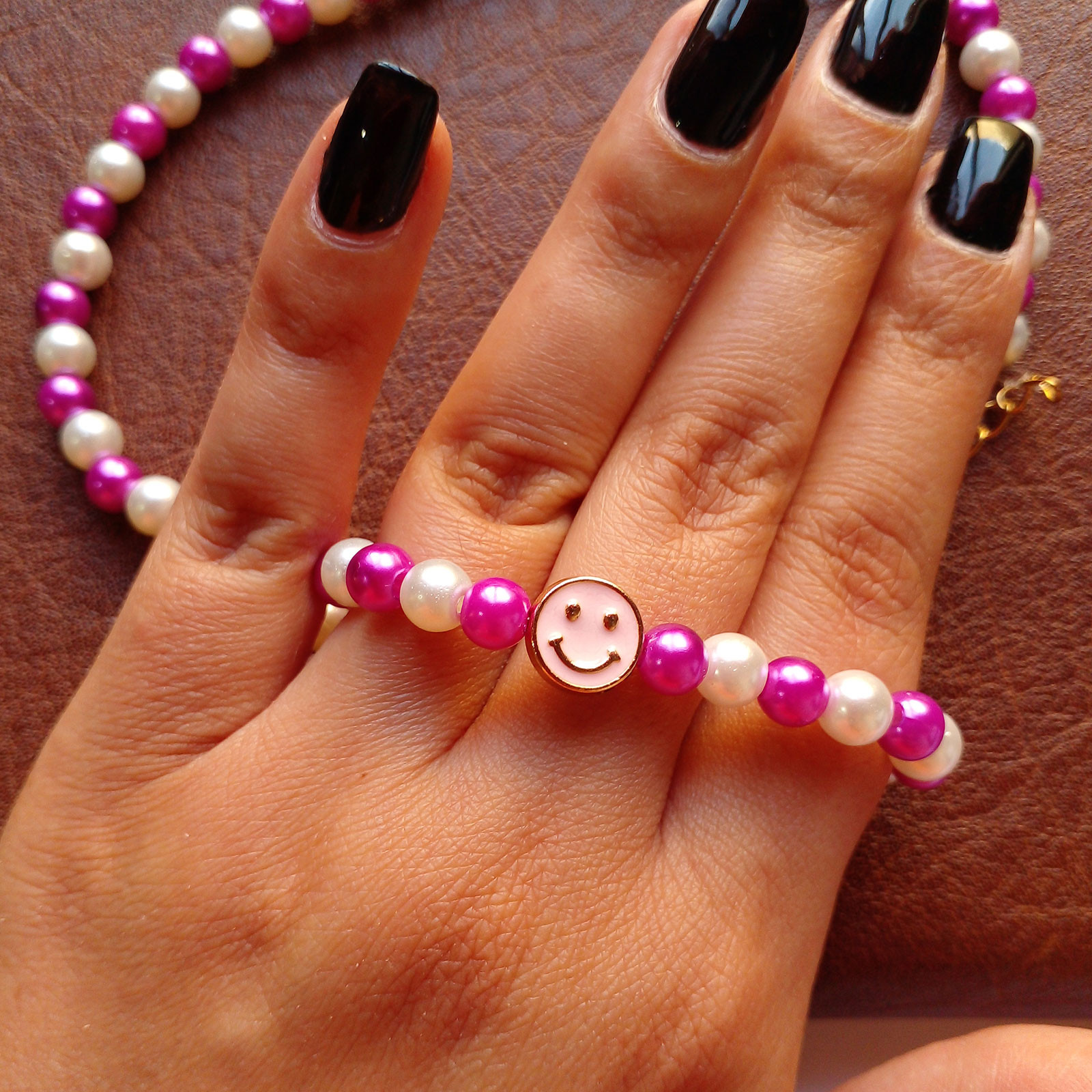 نیم ست دخترانه مدل استیکر لبخند کد HCK082