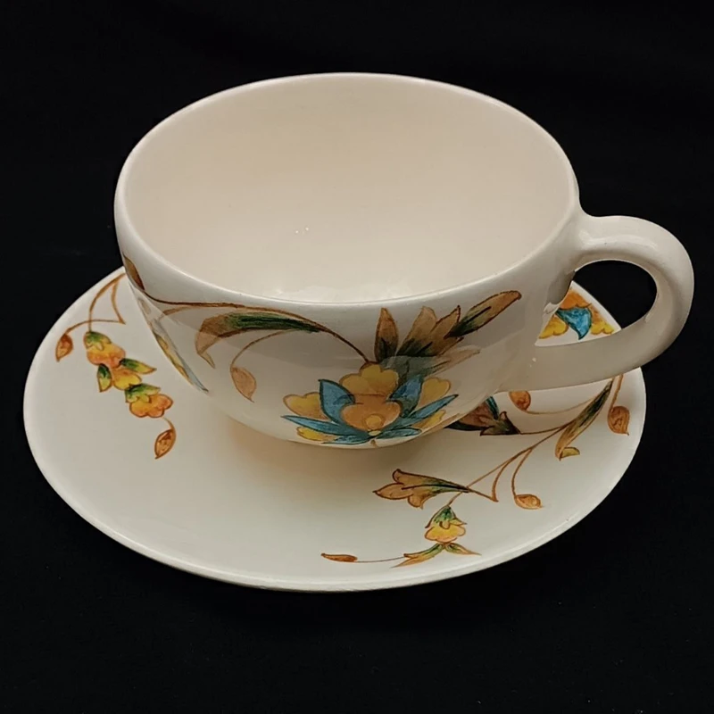 ست فنجان و نعلبکی سرامیکی هیواسرامیک مدل داوودی 2 کد8144920