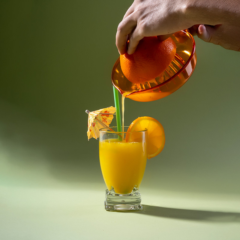 آبمیوه گیری دستی مدل بداف