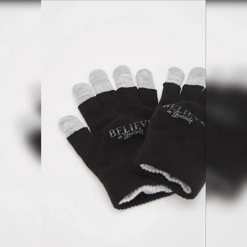 دستکش بافتنی زنانه دفکتو مدل SPEC