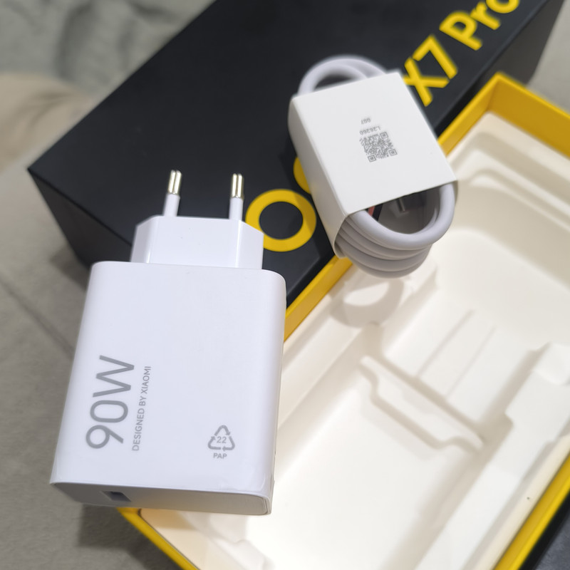 شارژر دیواری 90 وات ایمالا مدل POCO X7 Pro به همراه کابل USB-C