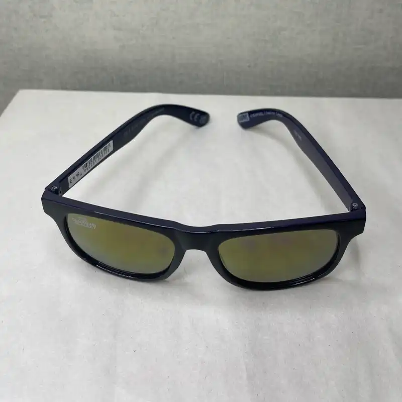 عینک آفتابی بچگانه مارول مدل bh1528