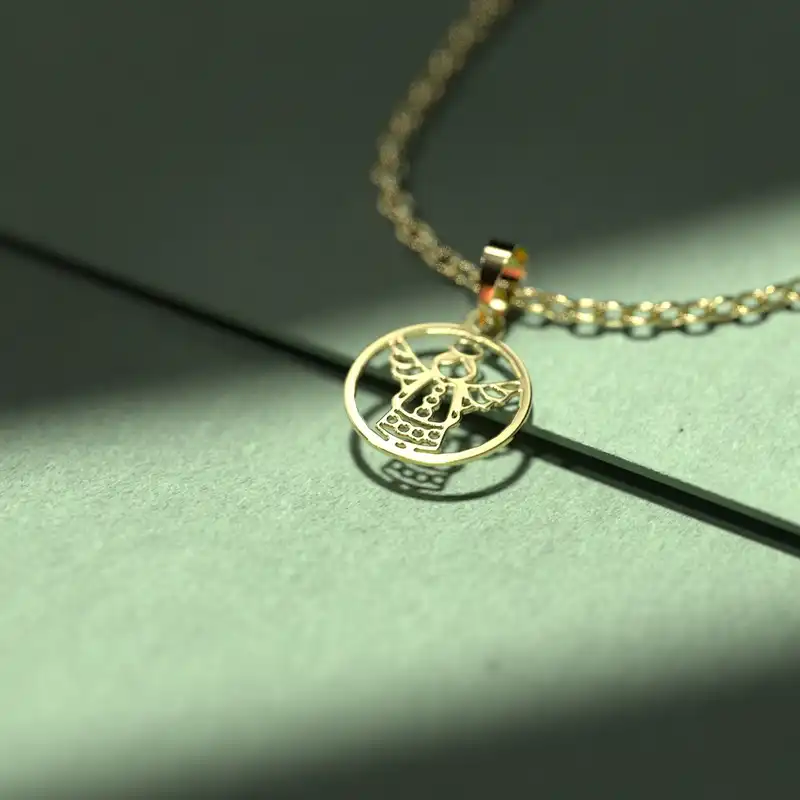 گردنبند طلا 18 عیار زنانه مدوپد مدل هندسی کد CA10237