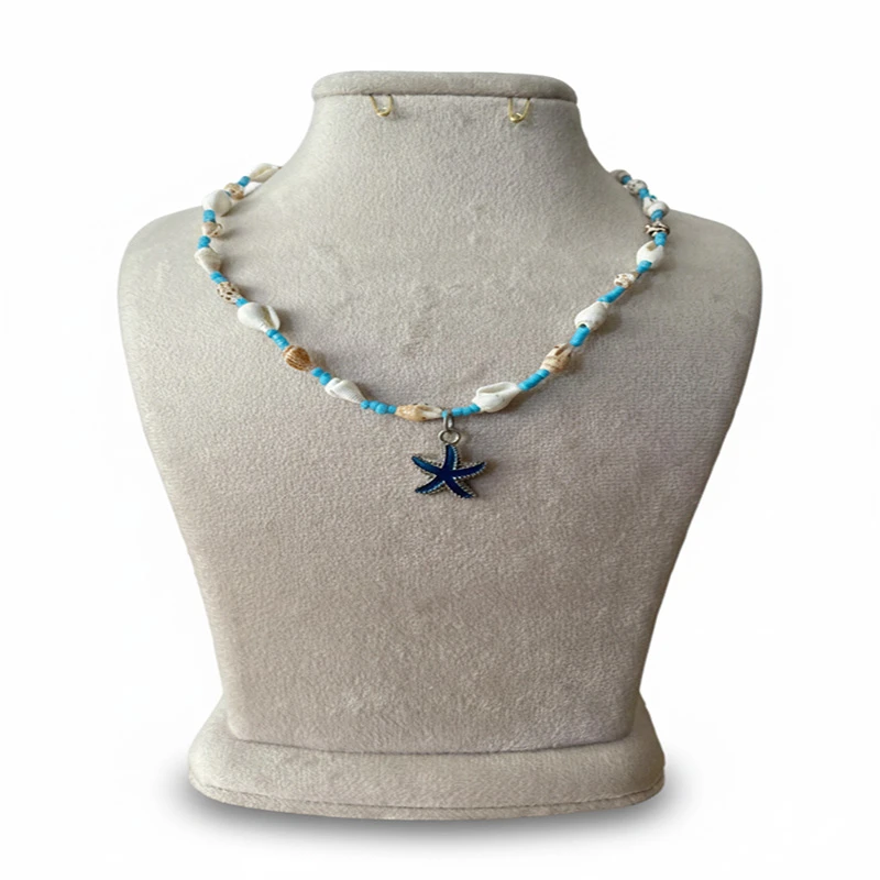 گردنبند زنانه مدل مونجوقی با صدف و مدال ستاره دریایی