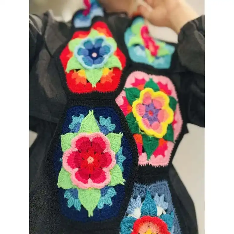 شال گردن بافتنی زنانه مدل فلاور