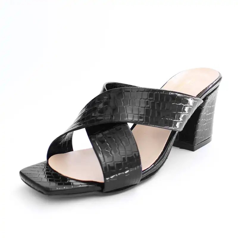 صندل زنانه مدل لیوسا کد M887655R01