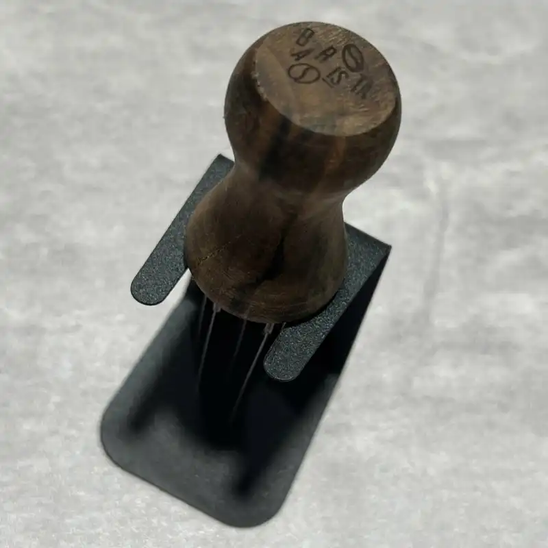 نیدل مدل استند دار