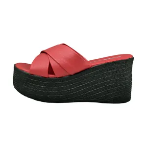 دمپایی زنانه مدل ناکو کد 11841