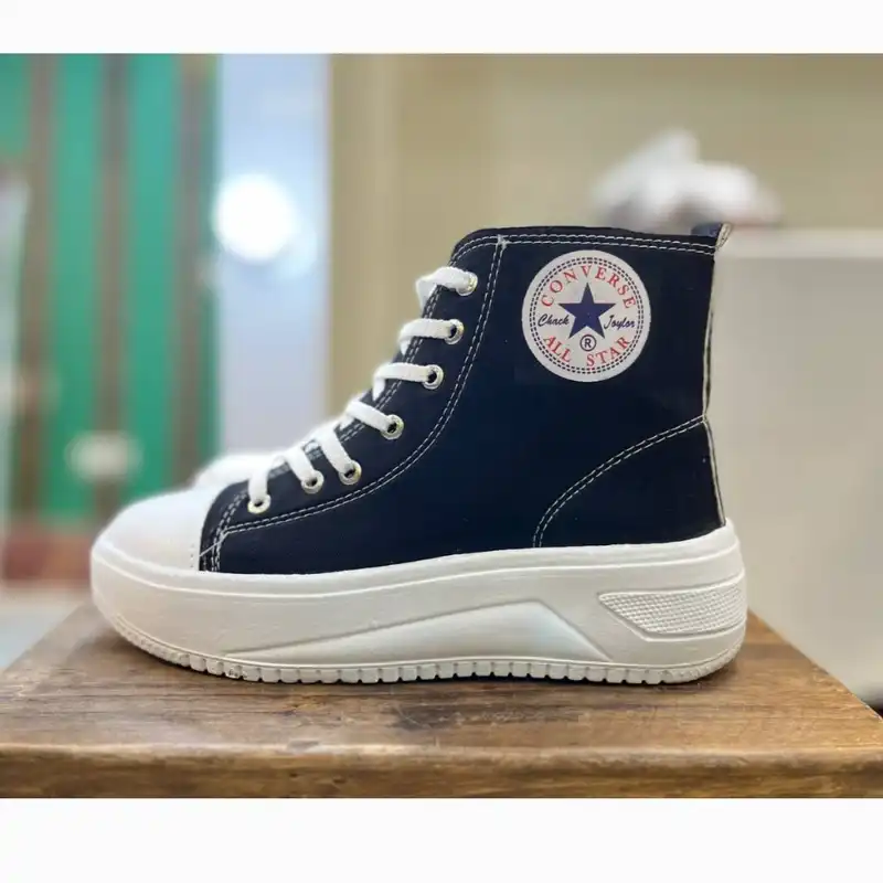 کفش پیاده روی زنانه مدل آل استار ساق دار