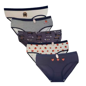 شورت زنانه مدل نخی طرح عروسکی مجموعه 5 عددی