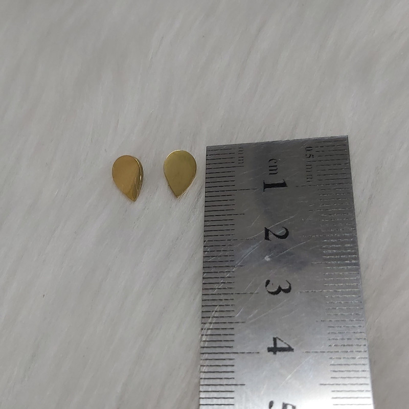 گوشواره زنانه مدل میخی طرح اشک کد shape112