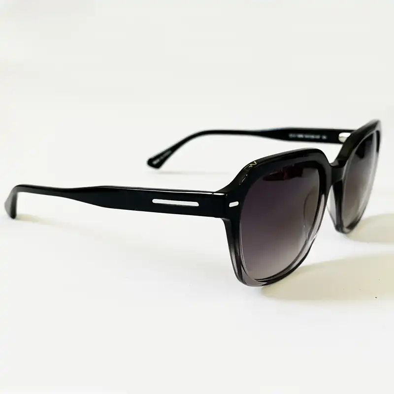 عینک آفتابی مردانه جورجیو ولنتی مدل 5260