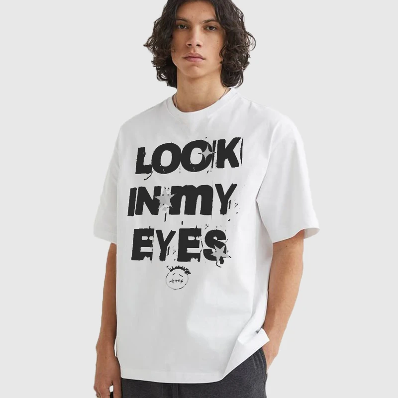 تی شرت آستین کوتاه مردانه مدل تایپوگرافی در چشمان من نگاه کن mo429