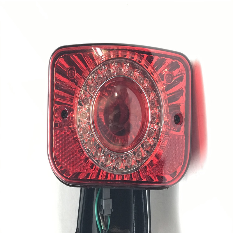 چراغ خطر عقب موتور سیکلت ام دی اچ مدل احسان کد 20LED مناسب برای CDI