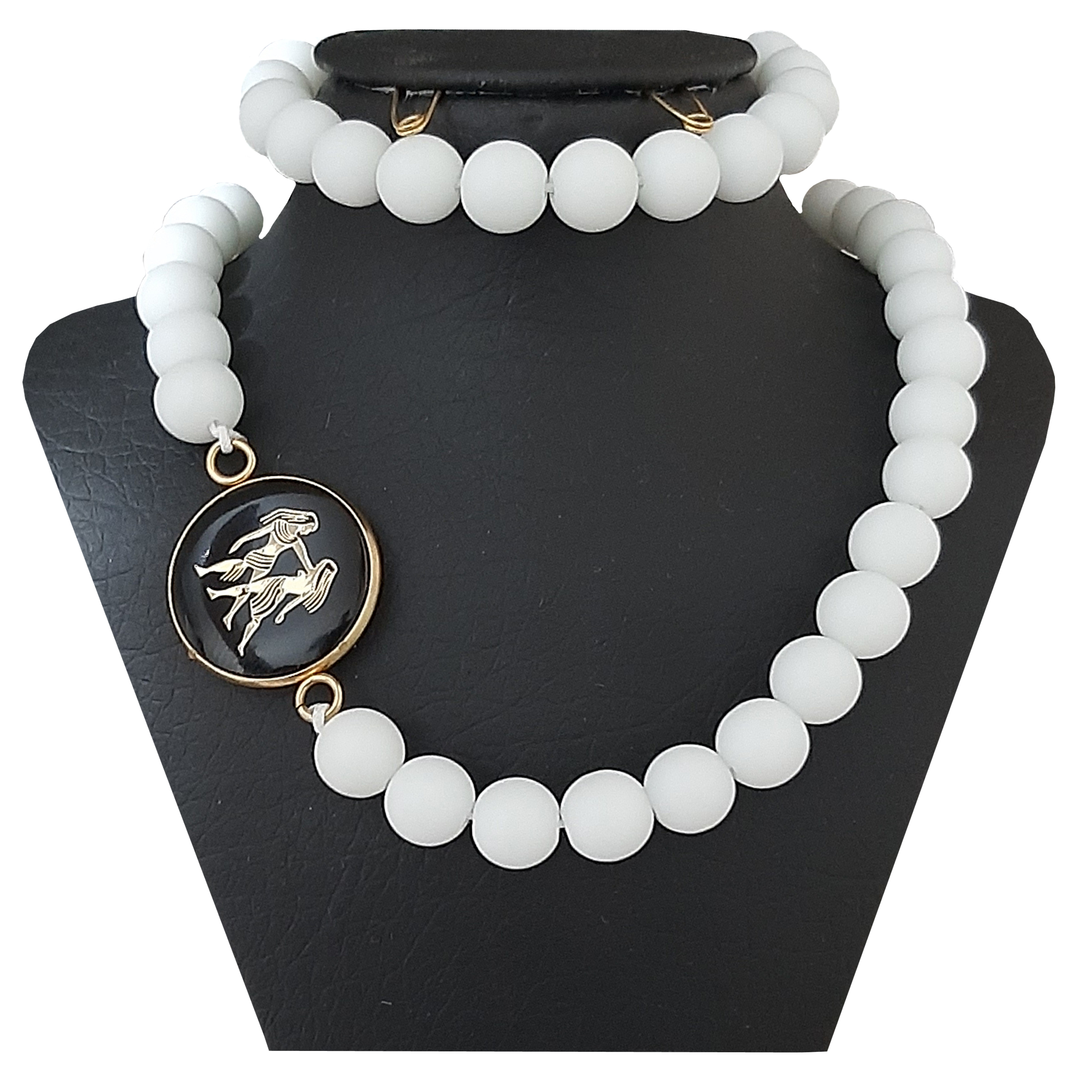 نیم ست زنانه طرح نماد ماه خرداد کد 50