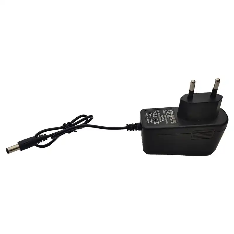 آداپتور 6 ولت 1 آمپر کد 11939821 بسته سه عددی