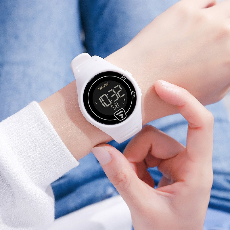 ساعت مچی دیجیتال اسکمی مدل 1798W ساعت مچی دیجیتال اسکمی مدل 1798W