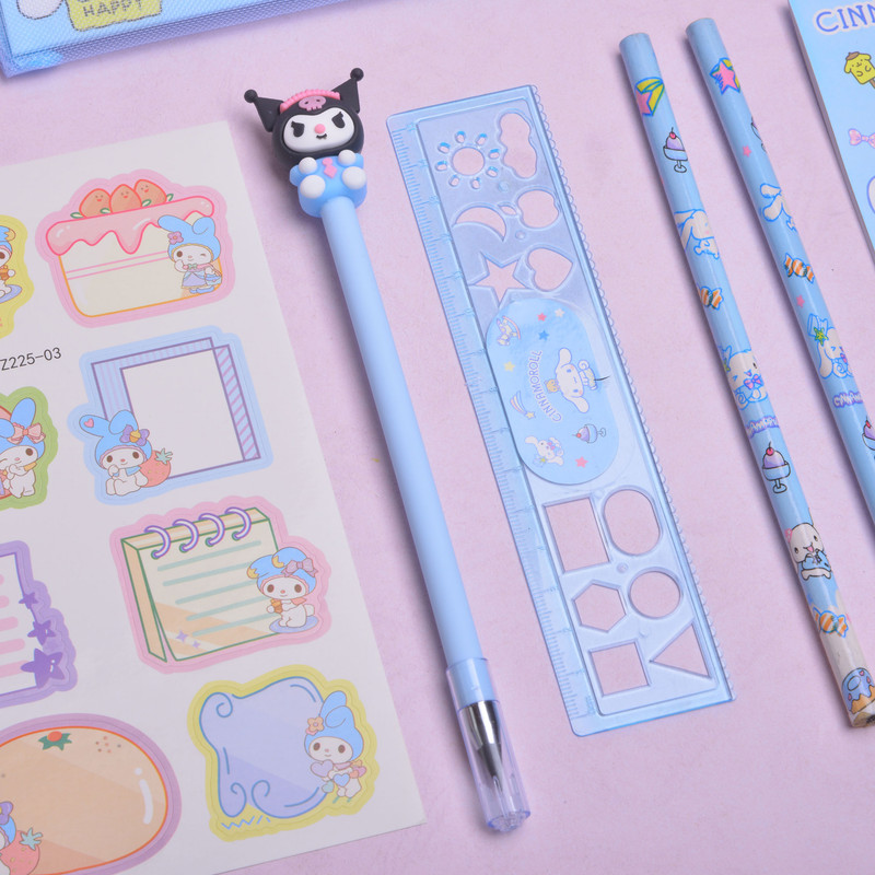 بسته لوازم تحریر مدل سینامورول و گروه سانریو مجموعه 9 عددی