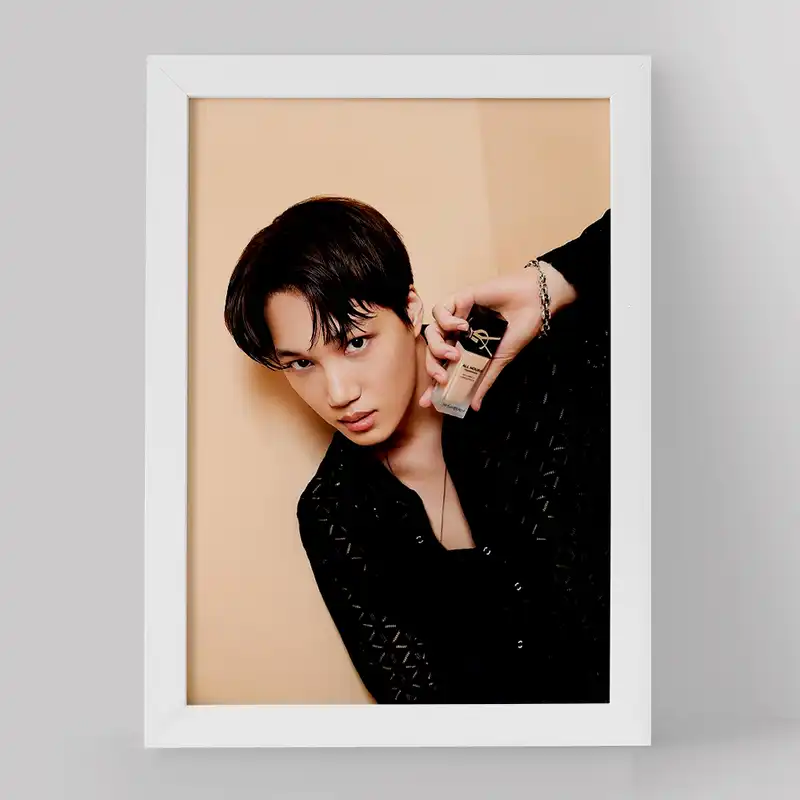 تابلو خندالو مدل کای گروه اکسو EXO کد 16816