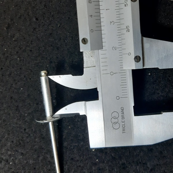 میخ پرچ مدل Al 4-18 بسته 40 عددی میخ پرچ مدل Al 4-18 بسته 40 عددی