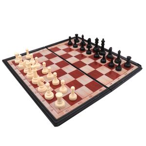 نقد و بررسی شطرنج برینز چس مدل 8408 توسط خریداران