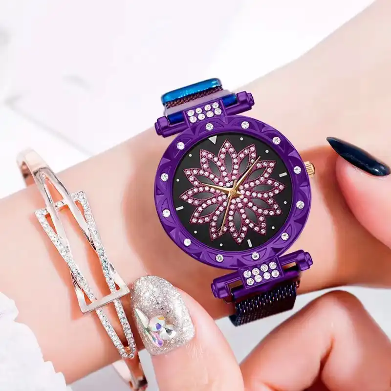 ساعت مچی عقربه ای زنانه مدل چرخشی کد1