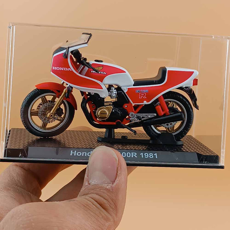 موتور بازی مدل هوندا Honda CB1100R طرح 1981
