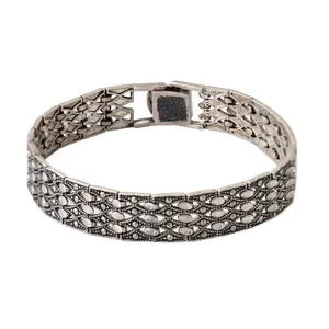 دستبند نقره زنانه بازرگانی میلادی مدل سیاه قلم کد DP_384