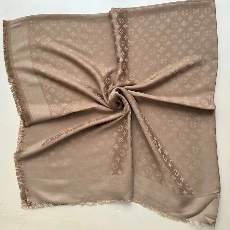 روسری زنانه مدل نخی ژاکارد ساده دور ریش چهار فصل کد 11