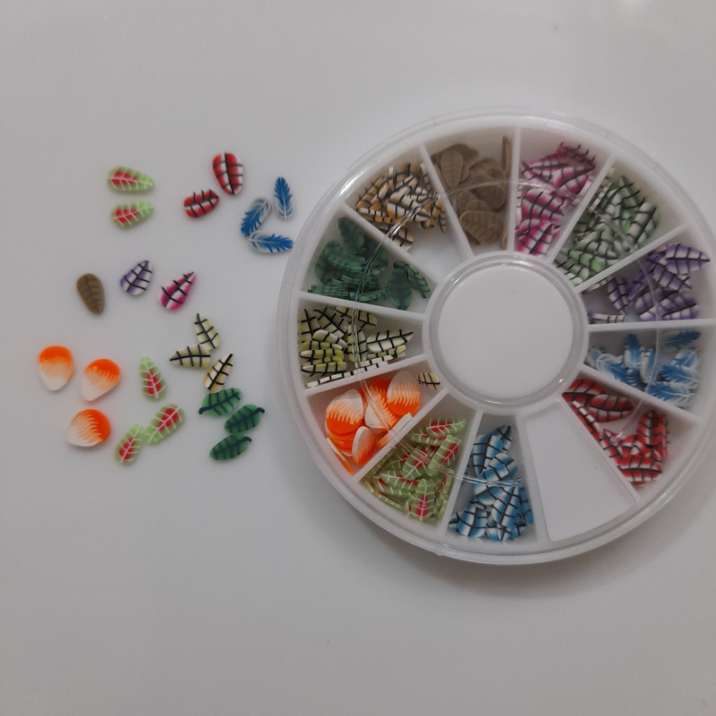 مجموعه تزیین ناخن مدل برگ