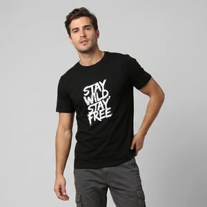 تی‌شرت آستین کوتاه یقه گرد مردانه مدل Stay Wild Stay Free