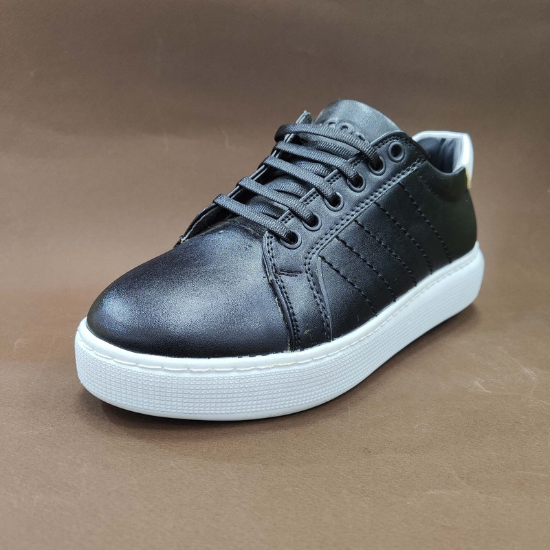 کفش روزمره زنانه مدل 2025