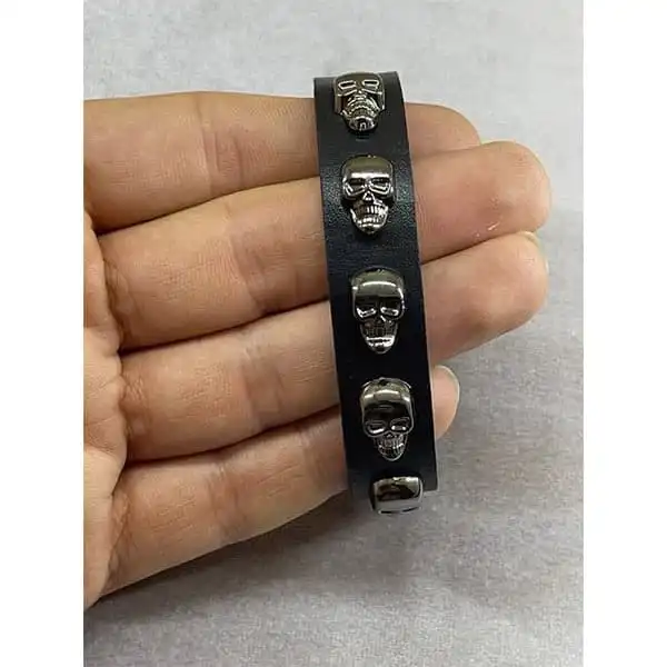 دستبند مدل چرم طرح اسکلت کد 35296