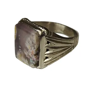 انگشتر مردانه مدل برنجی نگین عقیق اصل معدنی شجر 