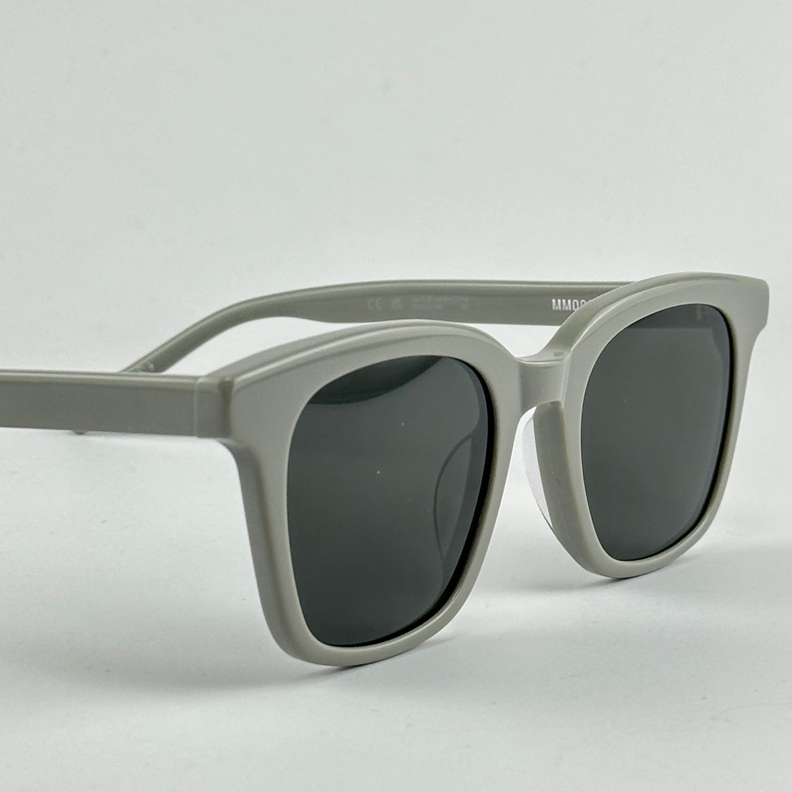 عینک آفتابی جنتل مانستر مدل MM006 -  - 2