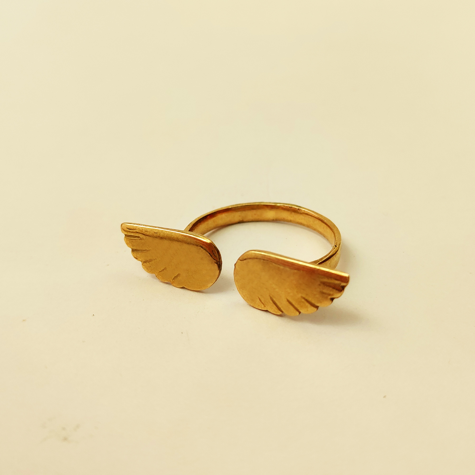 انگشتر زنانه مدل بال فرشته کد DA042